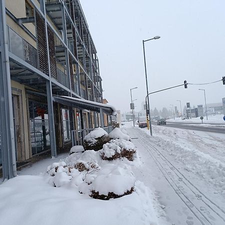 Apartman Siesta*** Lipótszentmiklós Kültér fotó