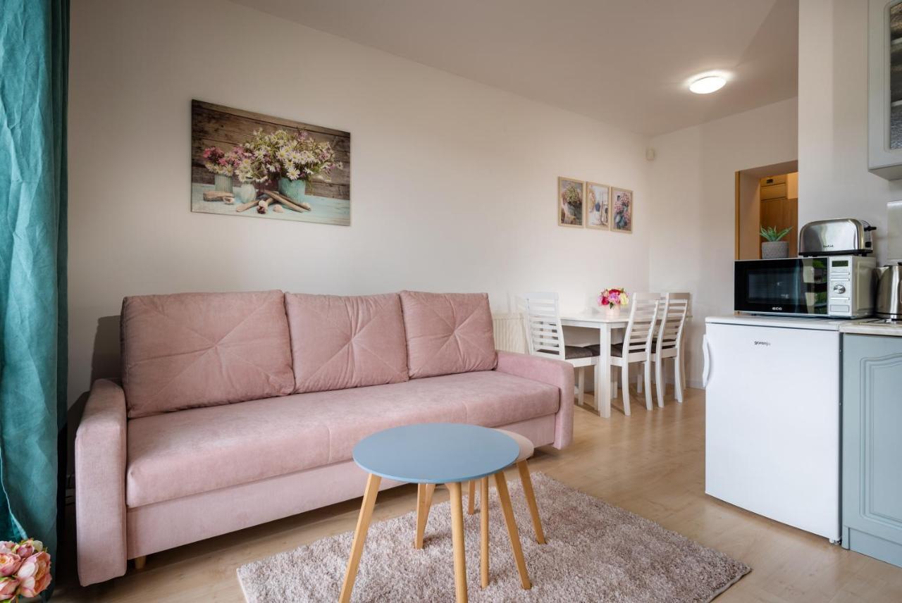 Apartman Siesta*** Lipótszentmiklós Kültér fotó