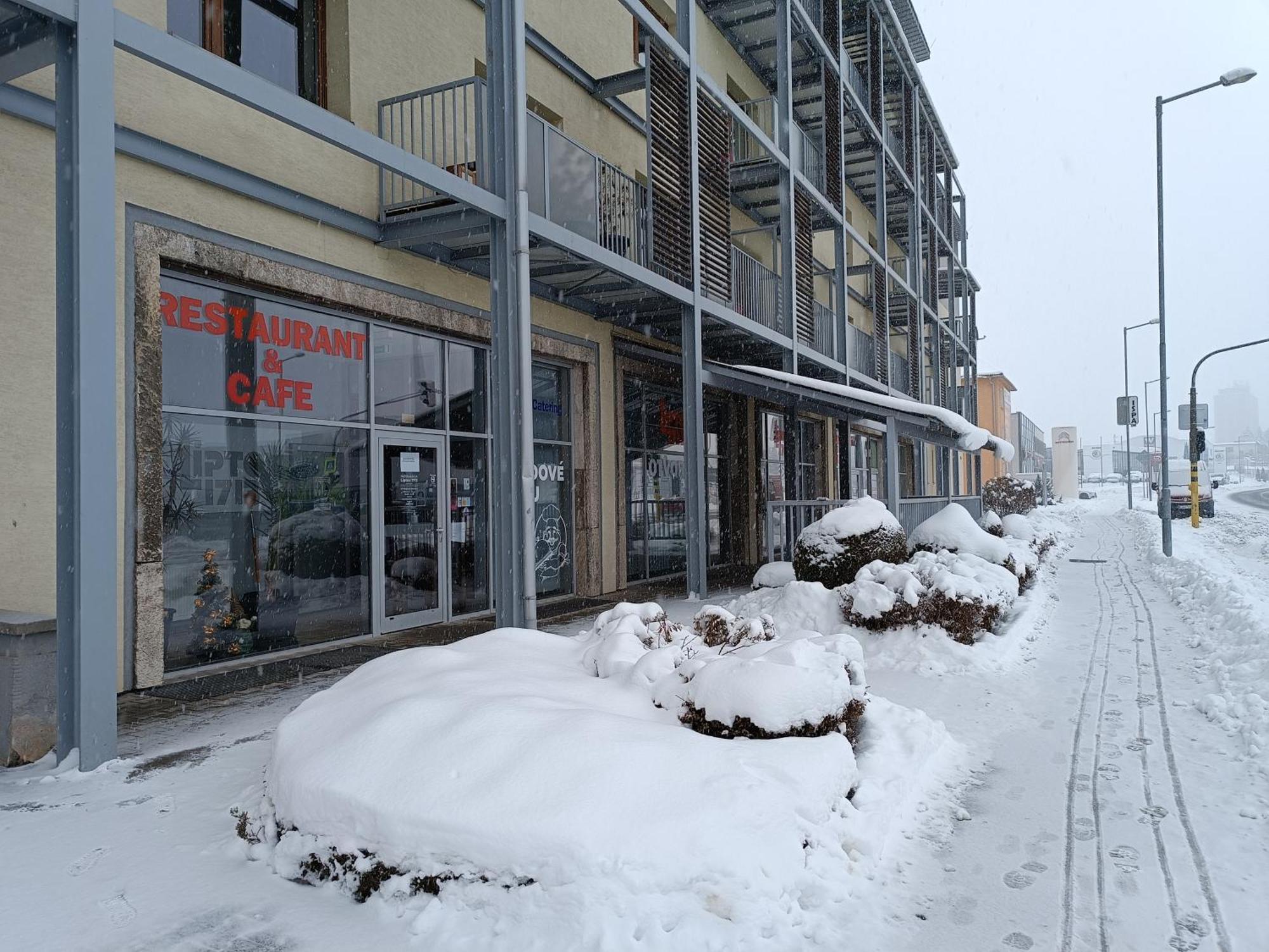 Apartman Siesta*** Lipótszentmiklós Kültér fotó